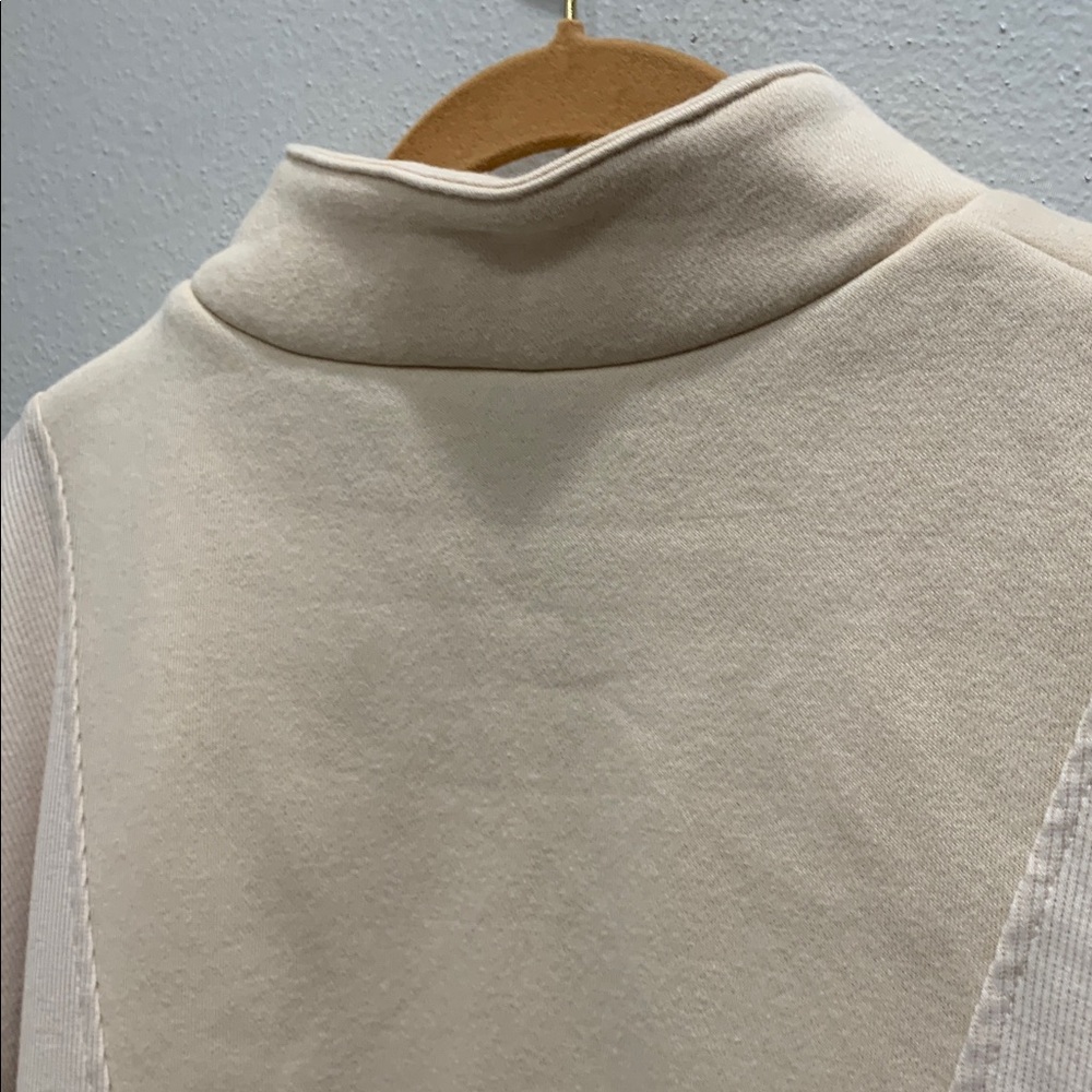 Amazon Essentials Half Zip Pullover Sweatshirt. S… - image 7